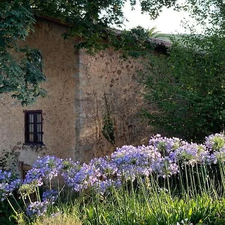 Hébergement de vacances Gran Casa Restaurada Con Jardin Encantador Pueblo.
