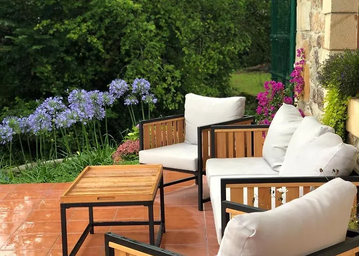 Feriehus Gran Casa Restaurada Con Jardin Encantador Pueblo. *